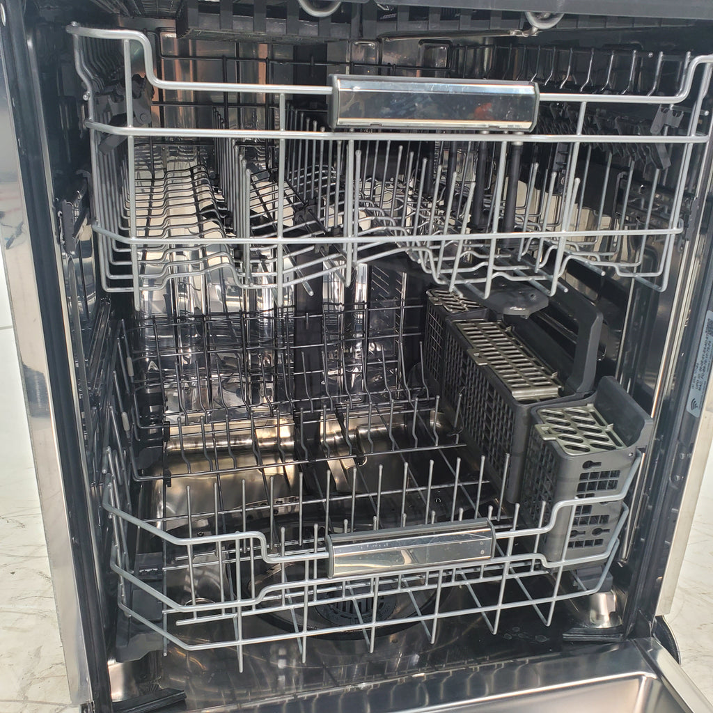 Pictures of GE Monogram 24" Statement Fully Integrated Dishwasher With Steam + Sanitization - Scratch and Dent - Minor - Neu Appliance Outlet - Discount Appliance Outlet in Austin, Tx