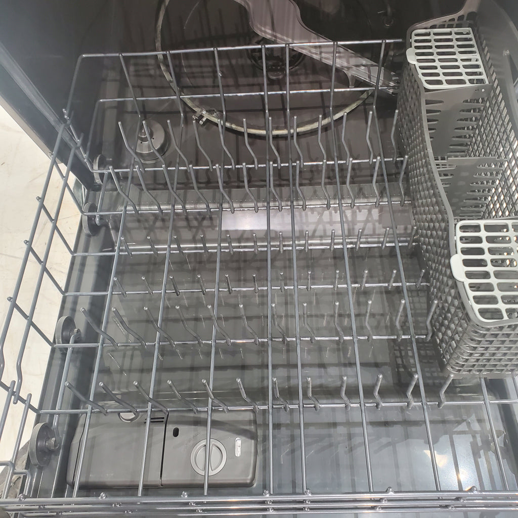 Pictures of 24 in. Stainless Steel Frigidaire Front Control Built-In Dishwasher with Three Spray Arms - Scratch & Dent - Minor - Neu Appliance Outlet - Discount Appliance Outlet in Austin, Tx