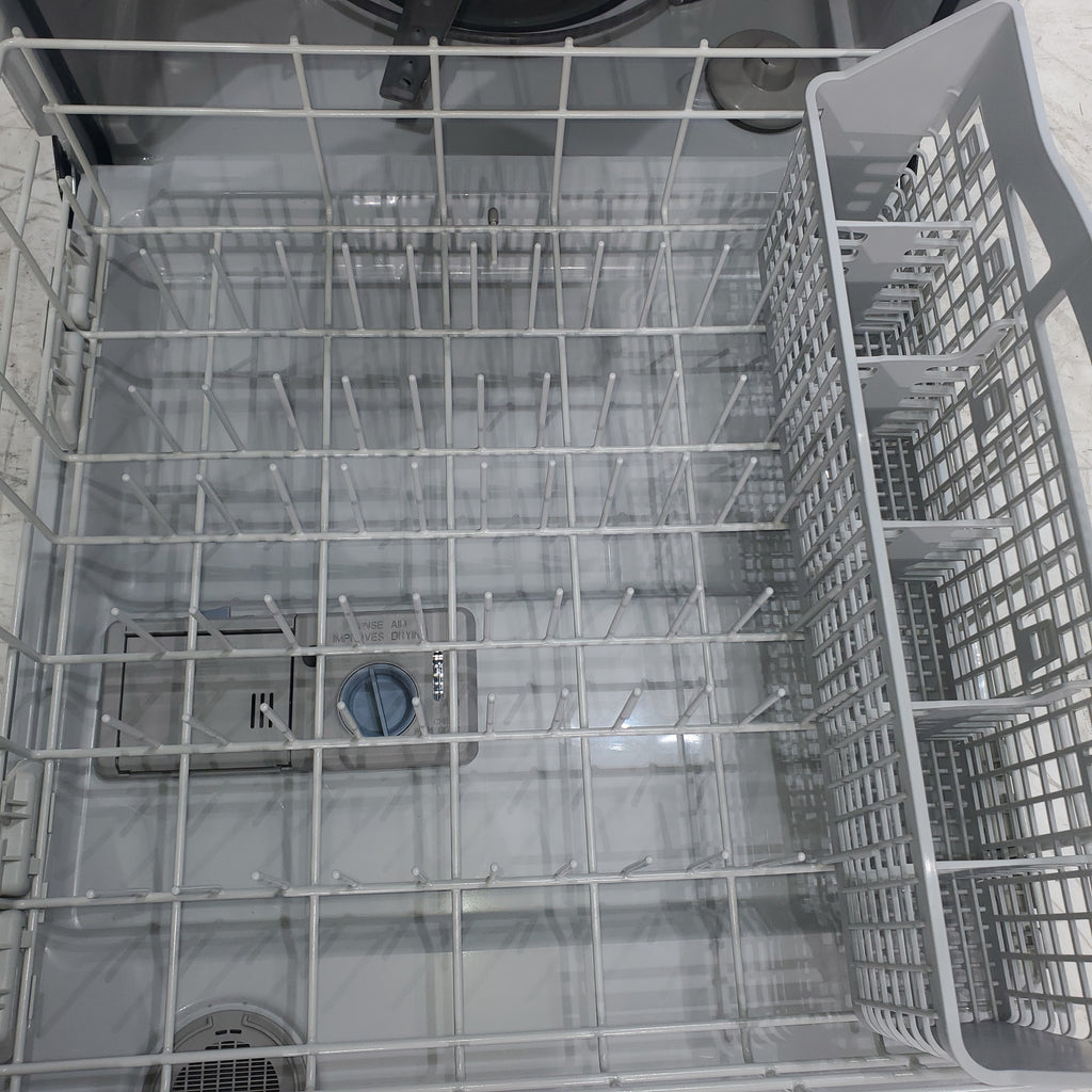 Pictures of 24 in. Stainless Steel Amana Built In Dishwasher with Triple Filter Wash System - Scratch & Dent - Minor - Neu Appliance Outlet - Discount Appliance Outlet in Austin, Tx