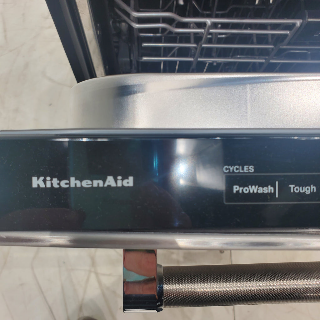 Pictures of Kitchenaid 39 DBA Dishwasher In PrintShield™ Finish With Third Level Utensil Rack - Scratch and Dent - Minor - Neu Appliance Outlet - Discount Appliance Outlet in Austin, Tx