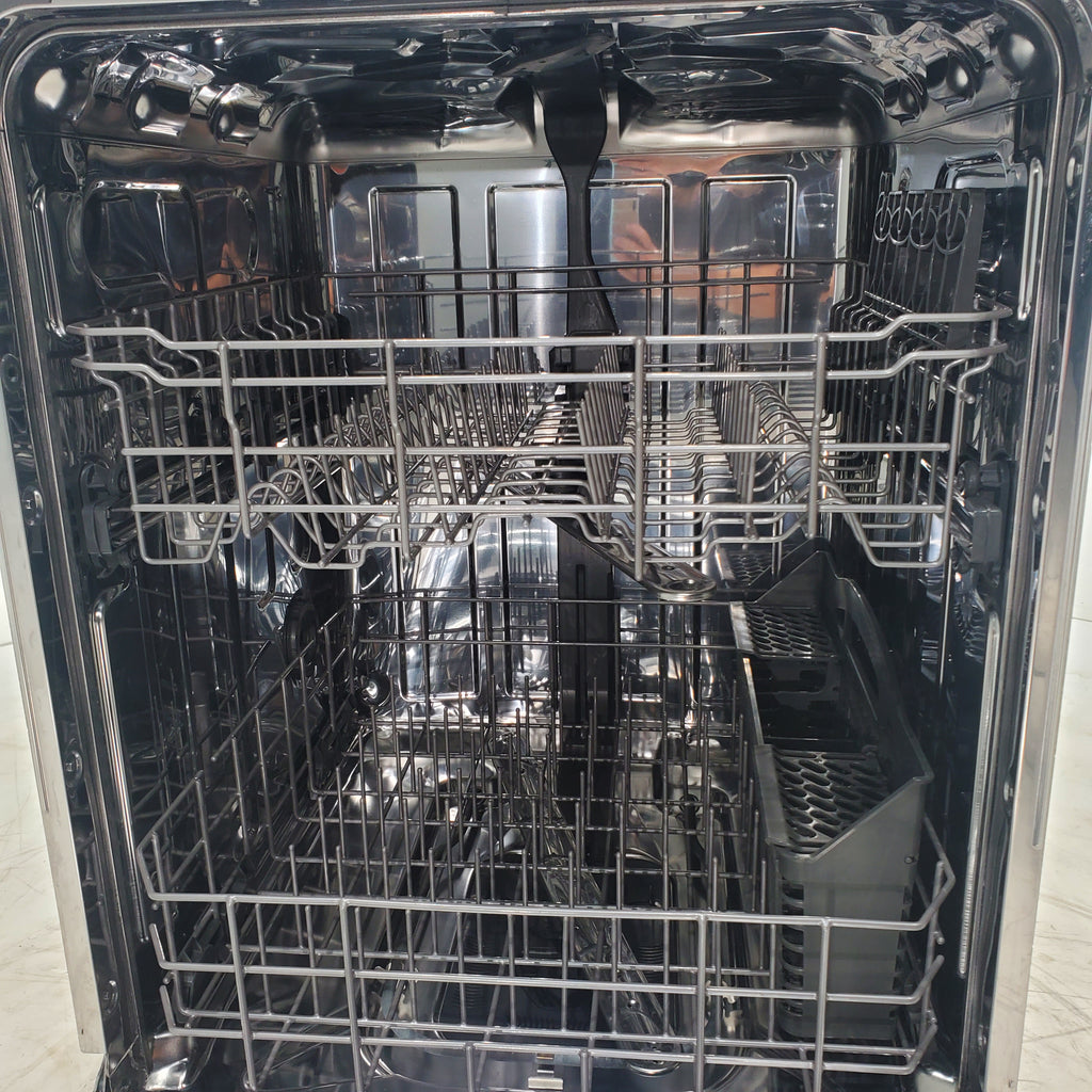 Pictures of Maytag Stainless Steel Tub Dishwasher with Dual Power Filtration - Scratch and Dent - Minor - Neu Appliance Outlet - Discount Appliance Outlet in Austin, Tx