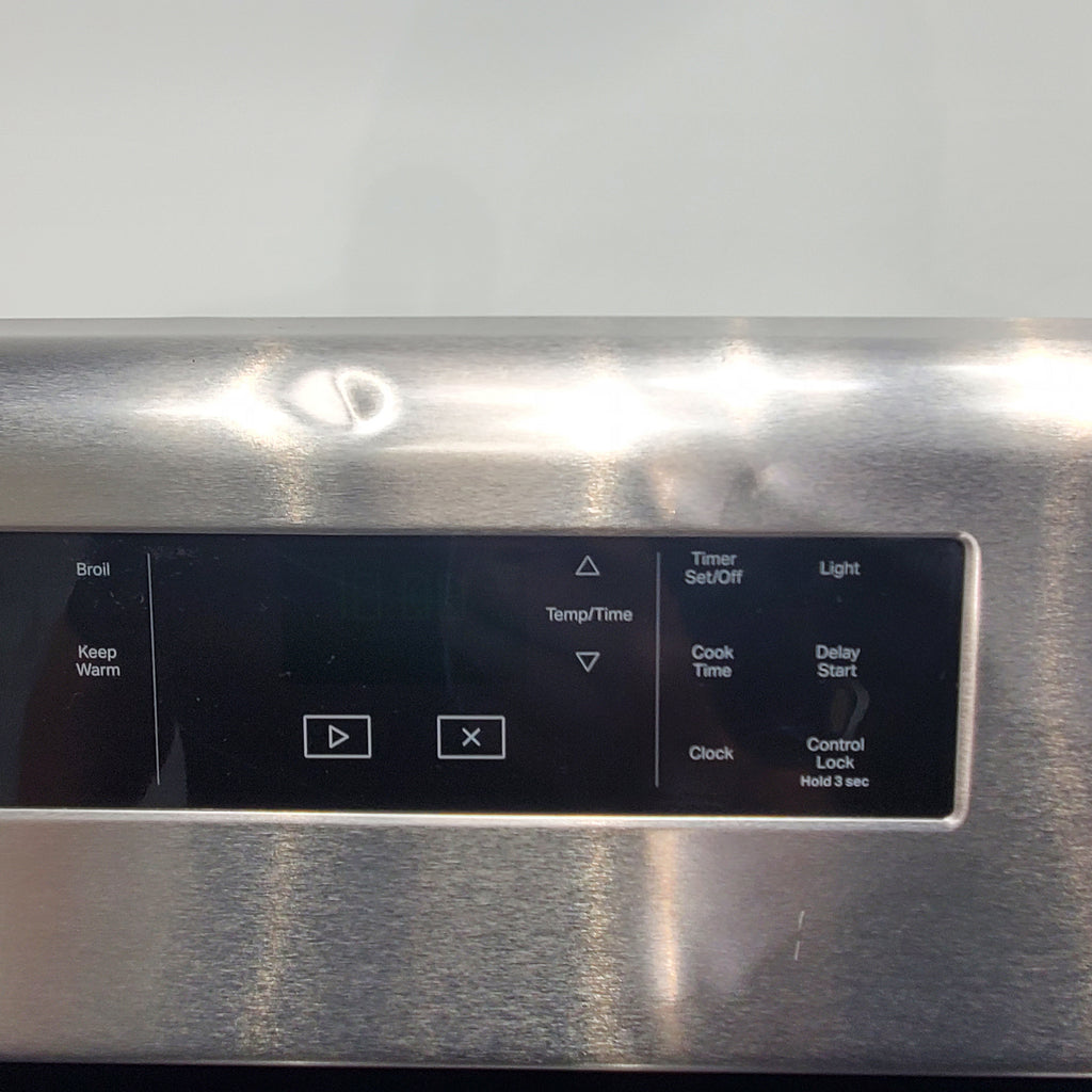 Pictures of Whirlpool Stainless Steel 5.3 cu ft Electric Range with 4 Radiant Elements and a Dual Element - Certified Refurbished - Neu Appliance Outlet - Discount Appliance Outlet in Austin, Tx