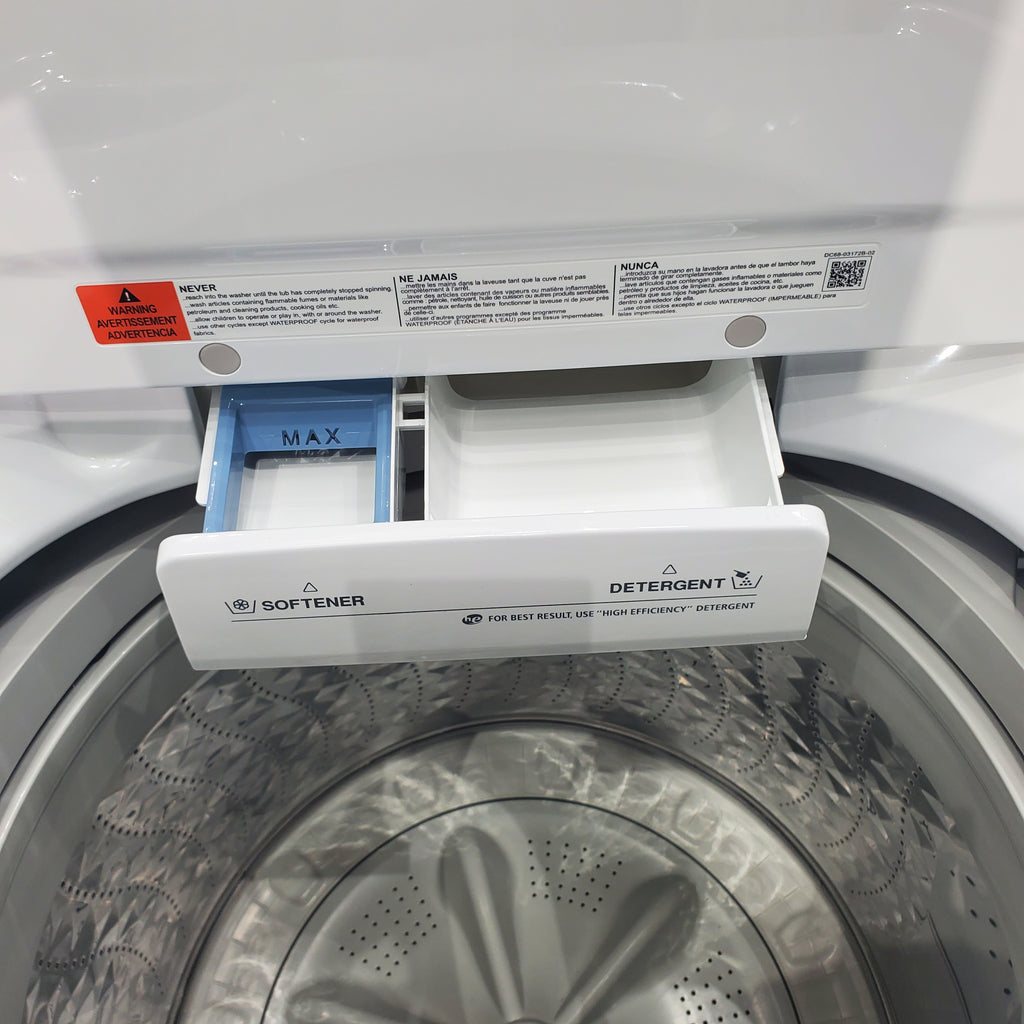 Pictures of Samsung White Top Load Diamond Drum 4.0 cu ft Washing Machine with 8 Wash Cycles and 7.2 cu. ft. Electric Dryer with Sensor Dry in White - Scratch & Dent - Minor /  Moderate - Neu Appliance Outlet - Discount Appliance Outlet in Austin, Tx