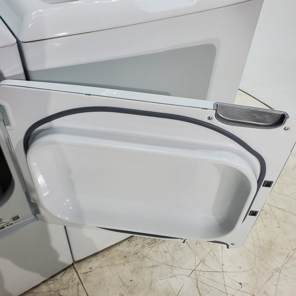 Pictures of ENERGY STAR GE. 4.2 cu. ft. Top Load Washing Machine with Stain Removal Guide and HE GE 7.2 cu. ft. Electric Dryer with HE Sensor Dry - Certified Refurbished - Neu Appliance Outlet - Discount Appliance Outlet in Austin, Tx