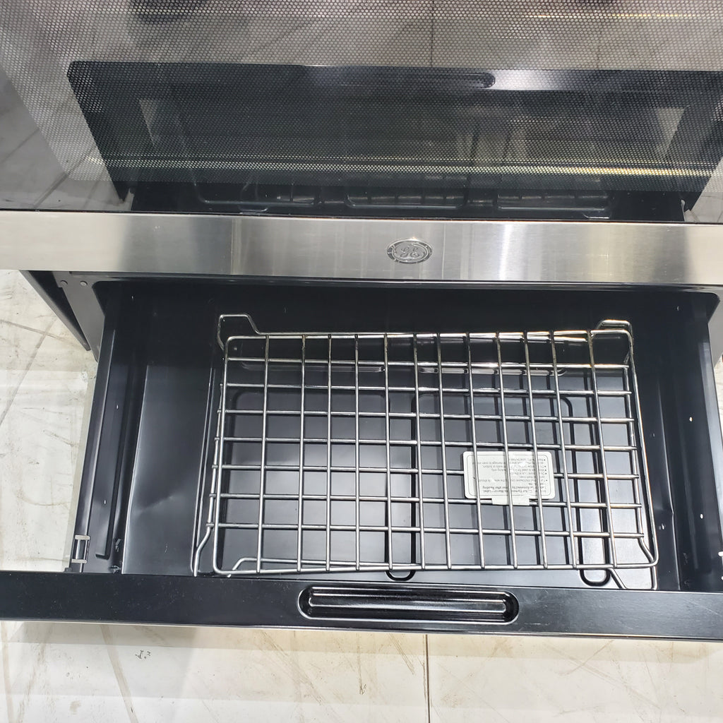 Pictures of GE Statinless Steel 30 inch 4 Elements 5.3-cu ft Self-Cleaning Freestanding Electric Range - Certified Refurbished - Neu Appliance Outlet - Discount Appliance Outlet in Austin, Tx