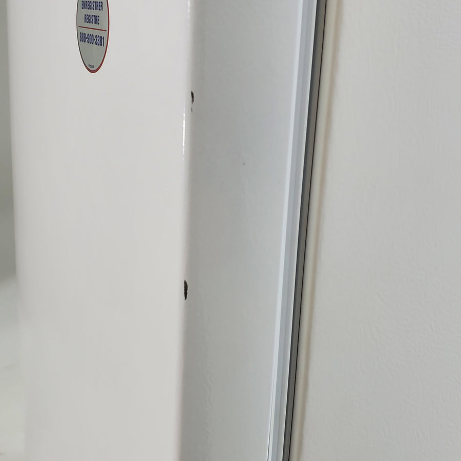 34 in. Wide White Whirlpool 19.65 cu. ft. Upright Freezer with Fast Freeze - Scratch & Dent - Minor