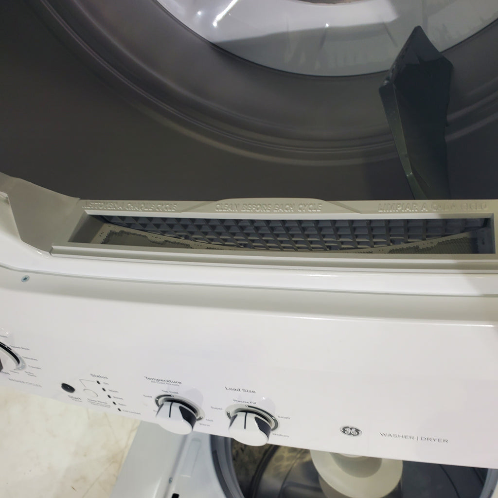 Pictures of GE 3.8 cu. ft. Laundry Center Washer and 5.9 cu. ft. Electric Dryer with Electro-Mechanical Rotary Dial Controls - Scratch & Dent - Minor - Neu Appliance Outlet - Discount Appliance Outlet in Austin, Tx