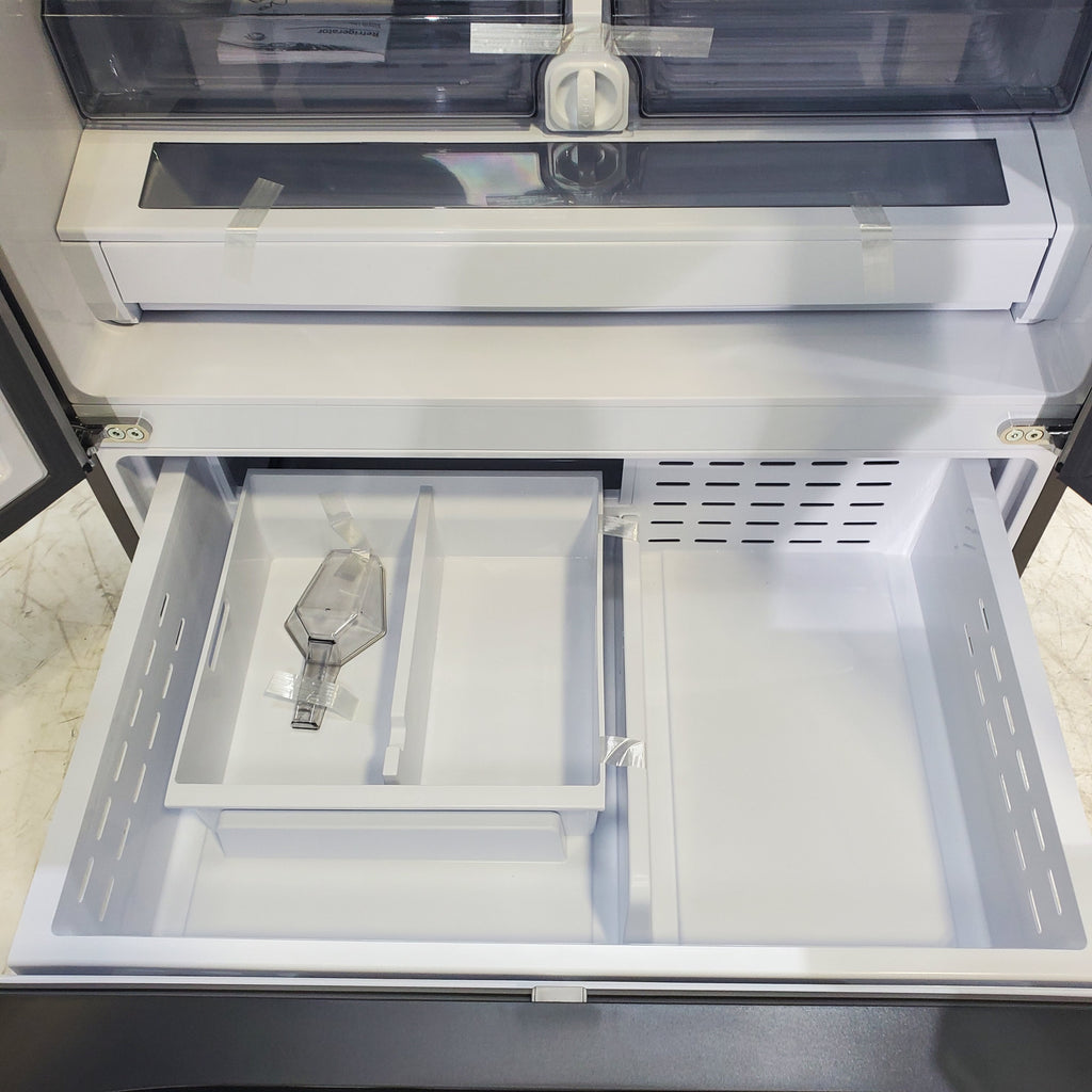 Pictures of Fingerprint Resistant Stainless Steel ENERGY STAR Samsung 32 cu. ft. 3 Door French Door Refrigerator with Dual Auto Ice Maker - Scratch & Dent - Minor - Neu Appliance Outlet - Discount Appliance Outlet in Austin, Tx