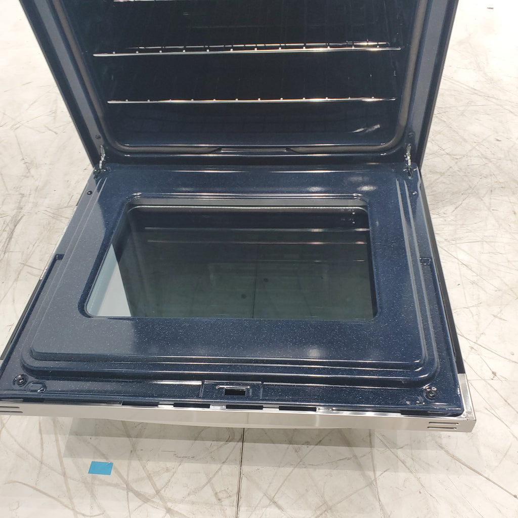 Pictures of Samsung 6.3 cu. ft. Smart Freestanding Electric Range with No-Preheat Air Fry & Convection in Stainless Steel - Scratch & Dent - Minor - Neu Appliance Outlet - Discount Appliance Outlet in Austin, Tx