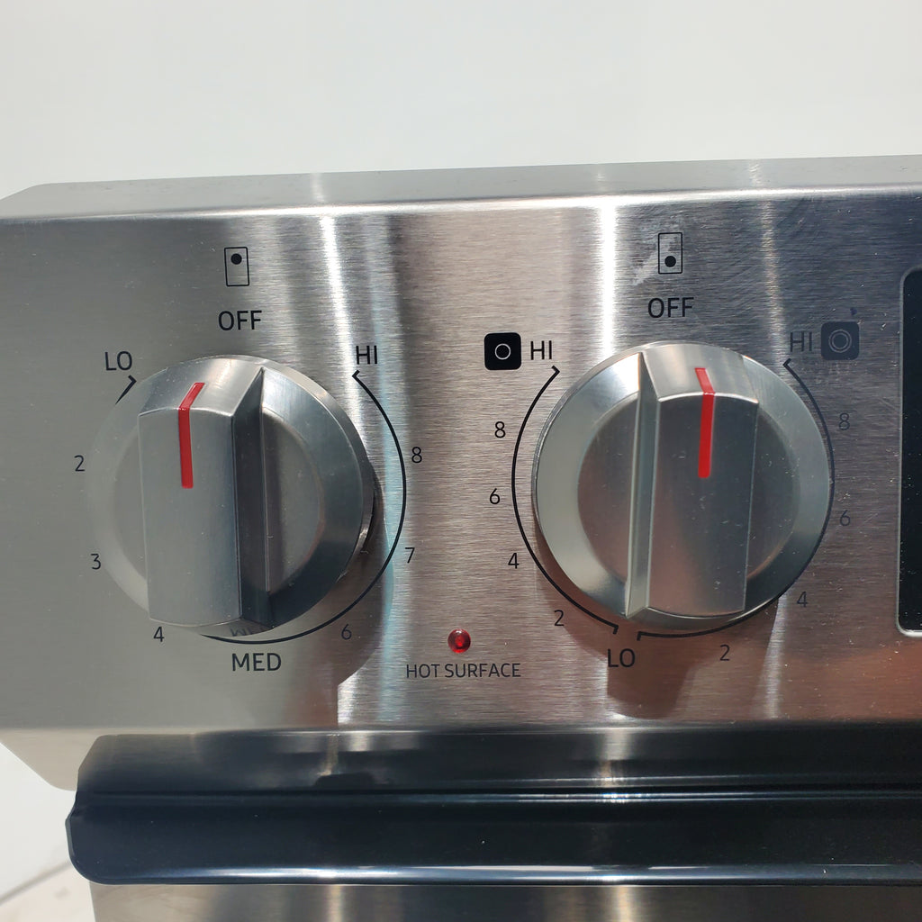 Pictures of Samsung 6.3 cu. ft. Smart Freestanding Electric Range with No-Preheat Air Fry & Convection in Stainless Steel - Scratch & Dent - Minor - Neu Appliance Outlet - Discount Appliance Outlet in Austin, Tx