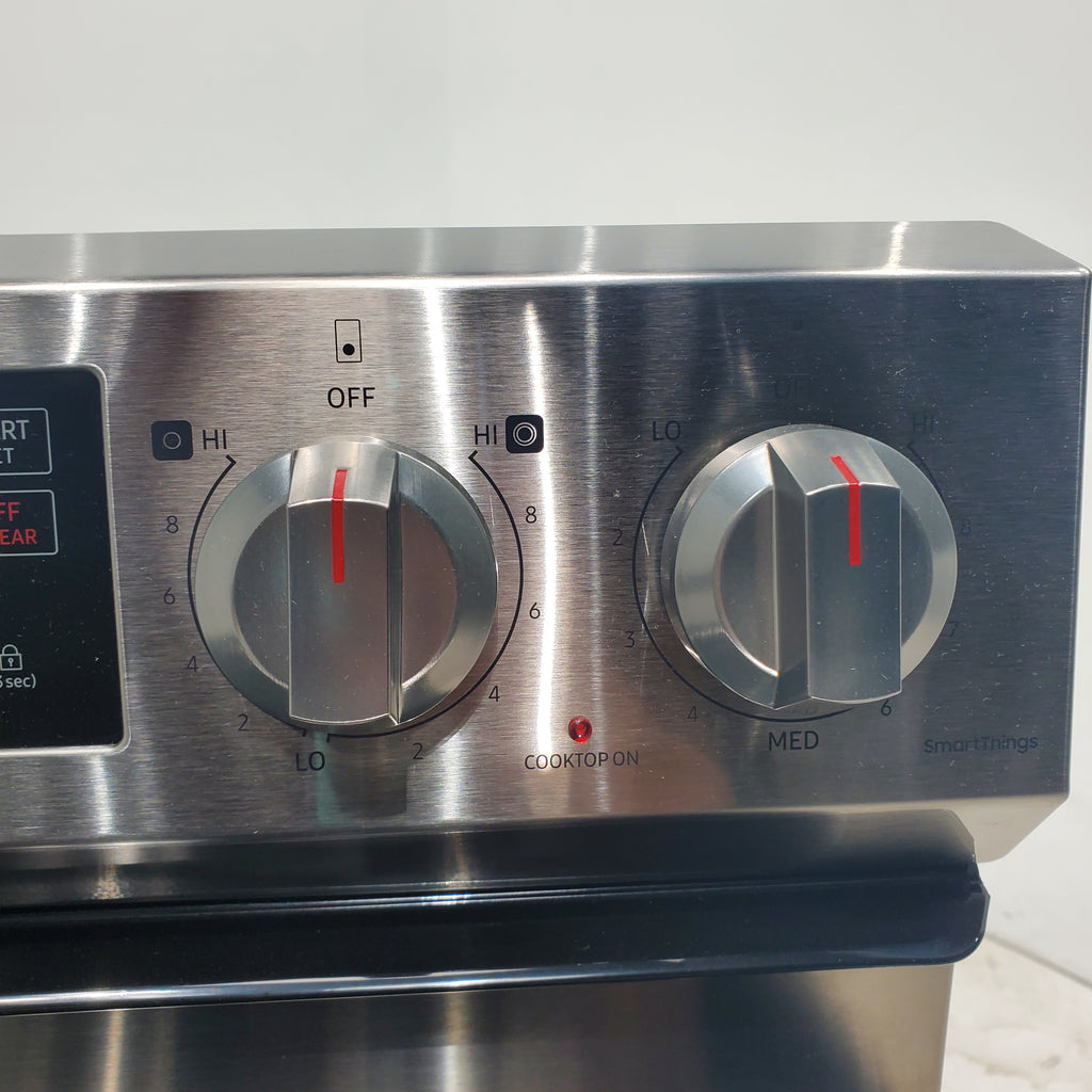 Pictures of Samsung 6.3 cu. ft. Smart Freestanding Electric Range with No-Preheat Air Fry & Convection in Stainless Steel - Scratch & Dent - Minor - Neu Appliance Outlet - Discount Appliance Outlet in Austin, Tx