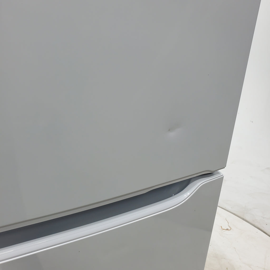 Pictures of 30 in. Width White Frigidaire 18.3 cu. ft. Top Freezer Refrigerator with EvenTemp Cooling System - Certified Refurbished - Neu Appliance Outlet - Discount Appliance Outlet in Austin, Tx