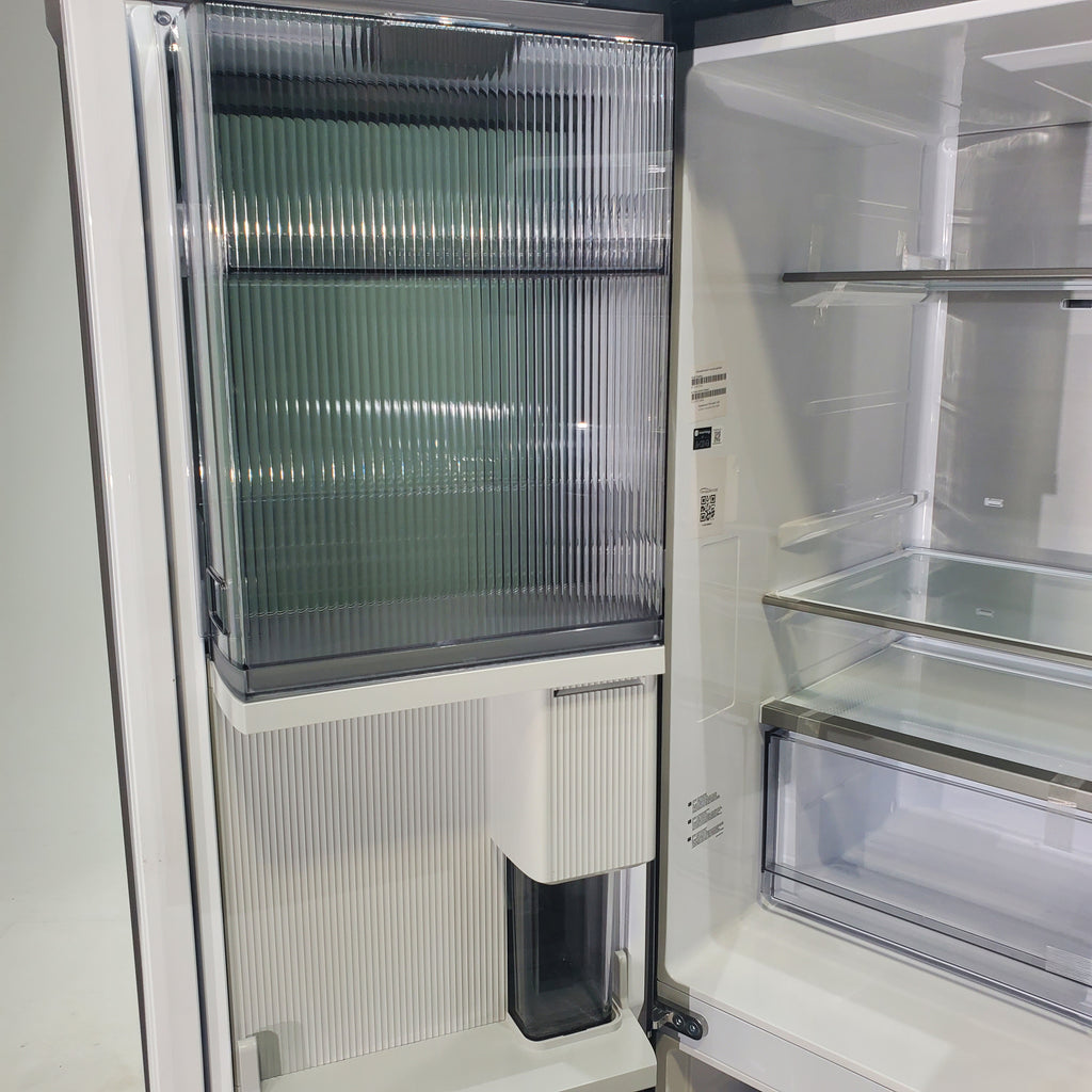 Pictures of Stainless Steel Samsung Bespoke Counter-depth 22.5-cu ft 4-Door Smart French Door ENERGY STAR Refrigerator with Dual Ice Maker and Water Dispenser and Door within Door - Scratch & Dent - Minor - Neu Appliance Outlet - Discount Appliance Outlet in Austin, Tx