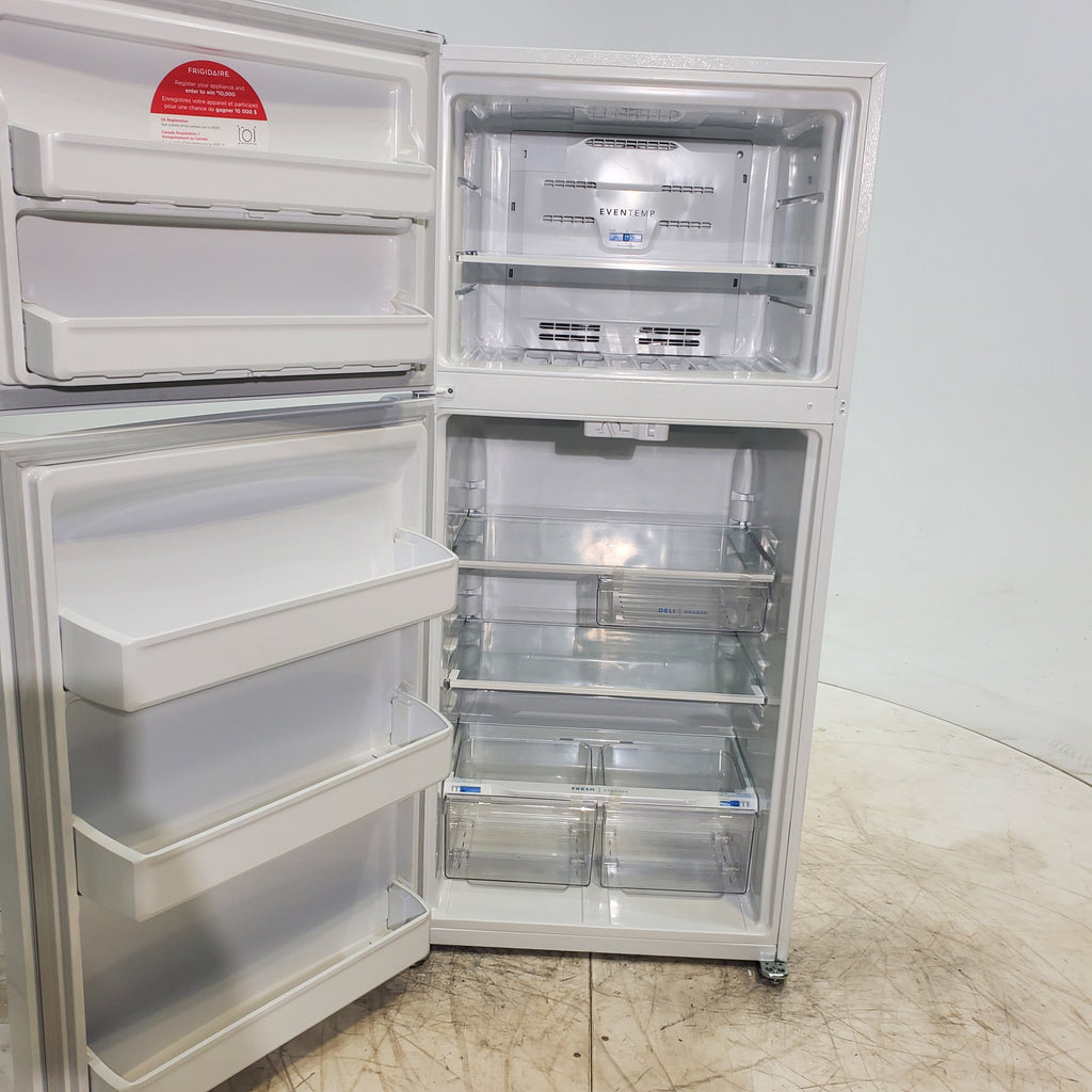 Pictures of 30 in. Width White Frigidaire 18.3 cu. ft. Top Freezer Refrigerator with EvenTemp Cooling System - Scratch & Dent - Minor - Neu Appliance Outlet - Discount Appliance Outlet in Austin, Tx