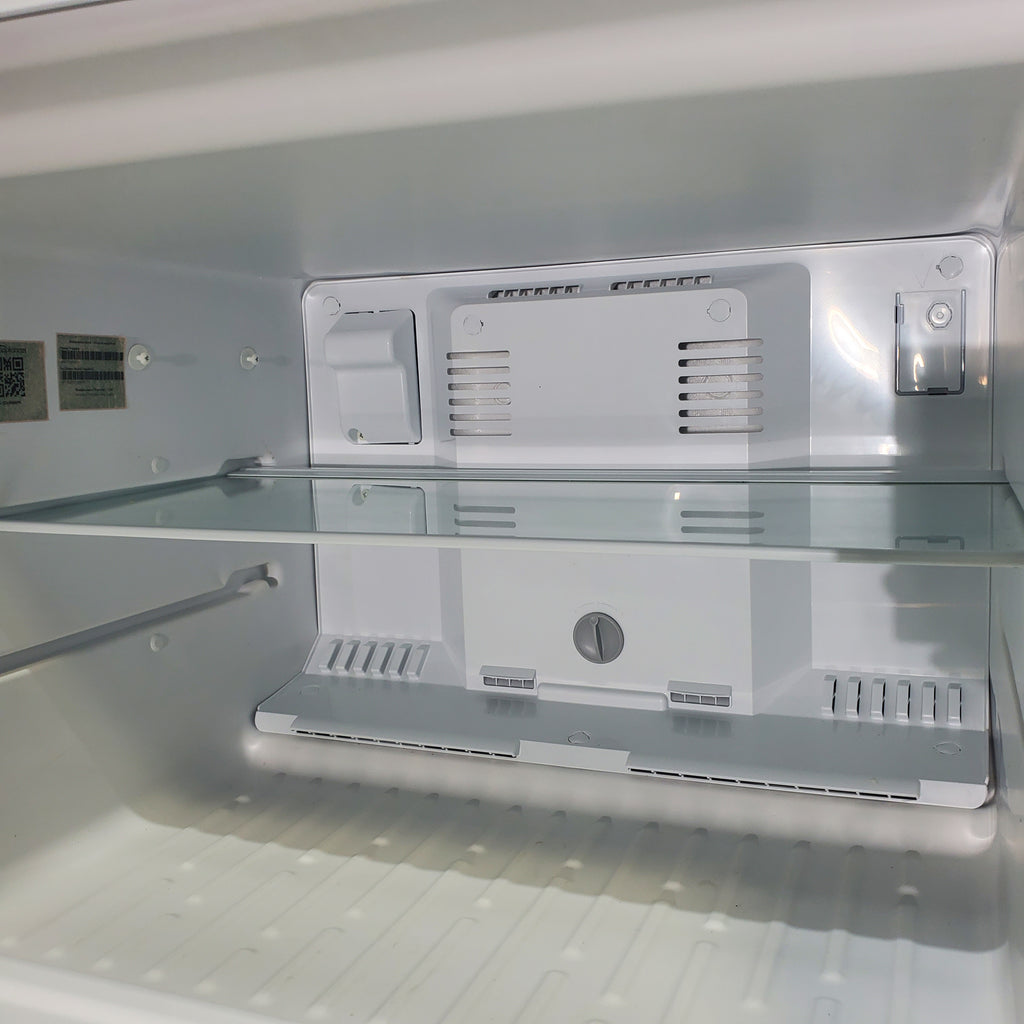 Pictures of 28" Wide White Whirlpool 18 cu. ft. Top Freezer Refrigerator with Flexi-Slide Bin - Scratch & Dent  - Minor - Neu Appliance Outlet - Discount Appliance Outlet in Austin, Tx