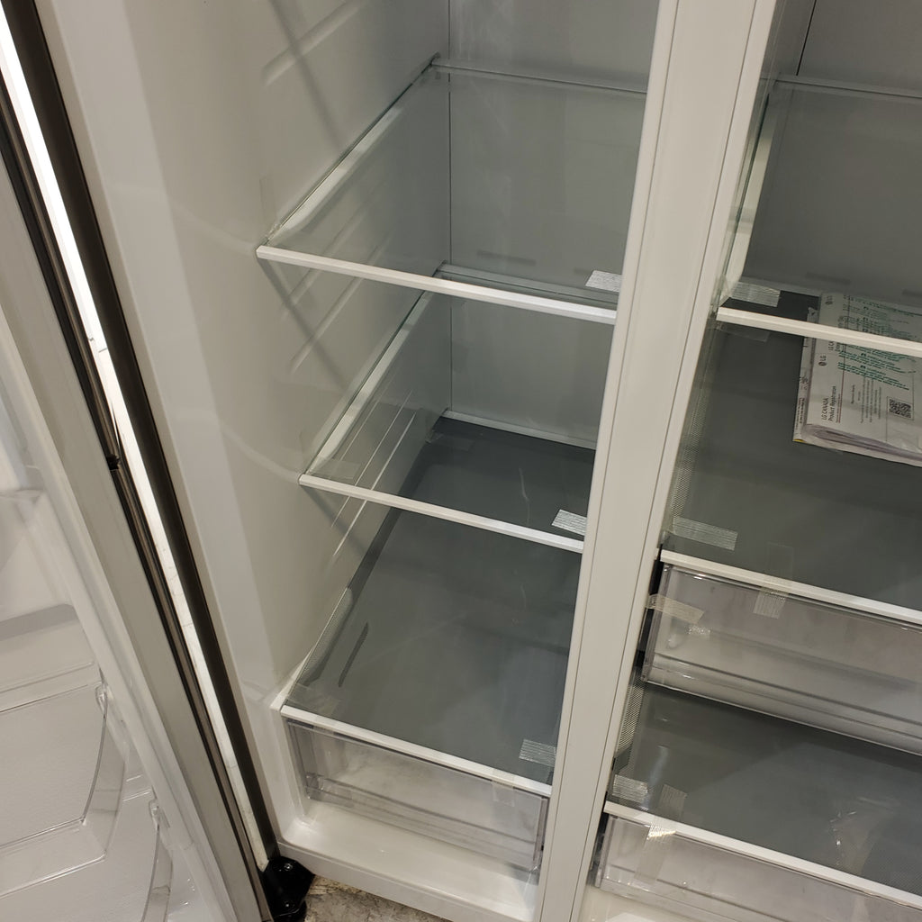 Pictures of LG Stainles Steel 28 cu.ft. Capacity Side-by-Side Refrigerator with External Water Dispenser - Scratch & Dent - Minor - Neu Appliance Outlet - Discount Appliance Outlet in Austin, Tx