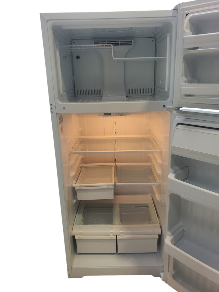 Pictures of 28" Wide GE® White ENERGY STAR® 18.1 Cu. Ft. Top-Freezer Refrigerator with Adjustable Shelves - Certified Refurbished - Neu Appliance Outlet - Discount Appliance Outlet in Austin, Tx