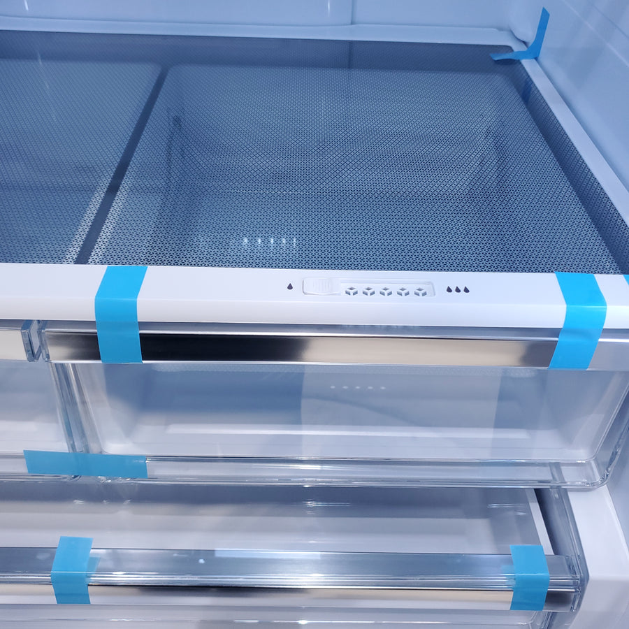 Hisense Fingerprint Resistant Stainless Steel PureFlat 25.4-cu ft ENERGY STAR French Door Refrigerator with Dual Ice Maker, Water - Scratch & Dent - Minor