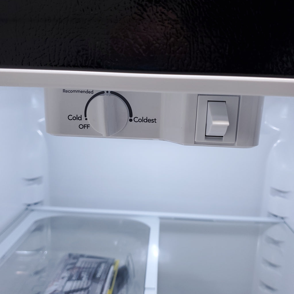 Pictures of Black Frigidaire 18.3 cu. ft. Top Freezer Refrigerator with Even Temp Cooling System - Scratch & Dent - Minor - Neu Appliance Outlet - Discount Appliance Outlet in Austin, Tx