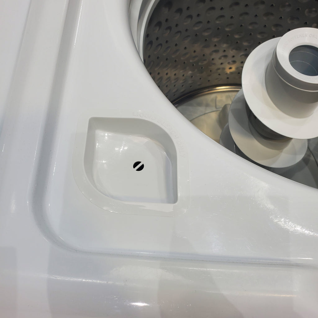 Pictures of Neu Select GE High Capacity Agitator Washer & Electric Dryer Set: 4.2 cu. ft. High Capacity Agitator Washer With Extra Water Cycle / Option & 7.2 cu. ft. Electric 220v Dryer With Auto Sensor Dry - Certified Refurbished - Neu Appliance Outlet - Discount Appliance Outlet in Austin, Tx