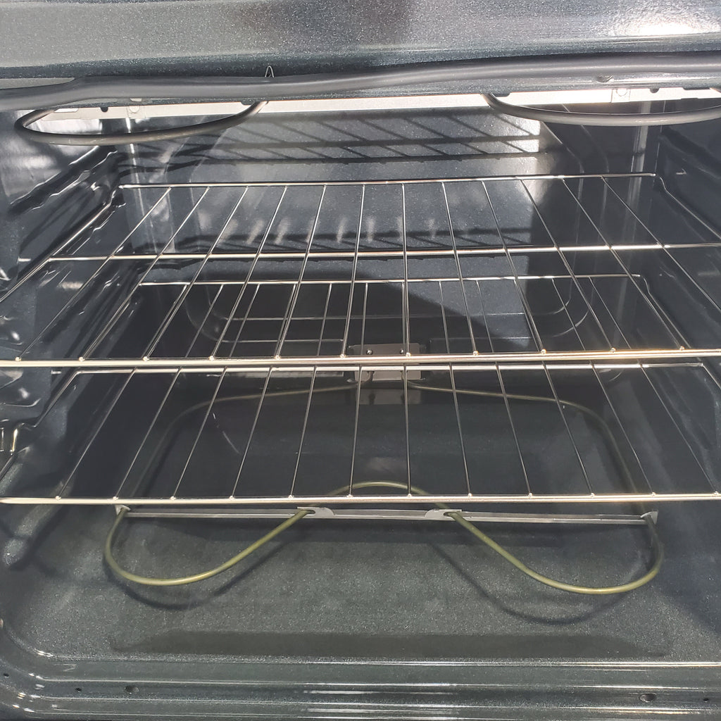 Pictures of Whirlpool 30 in. 4 Burner Element Freestanding Electric Range in Stainless Steel with Thermal - Scratch & Dent - Minor - Neu Appliance Outlet - Discount Appliance Outlet in Austin, Tx