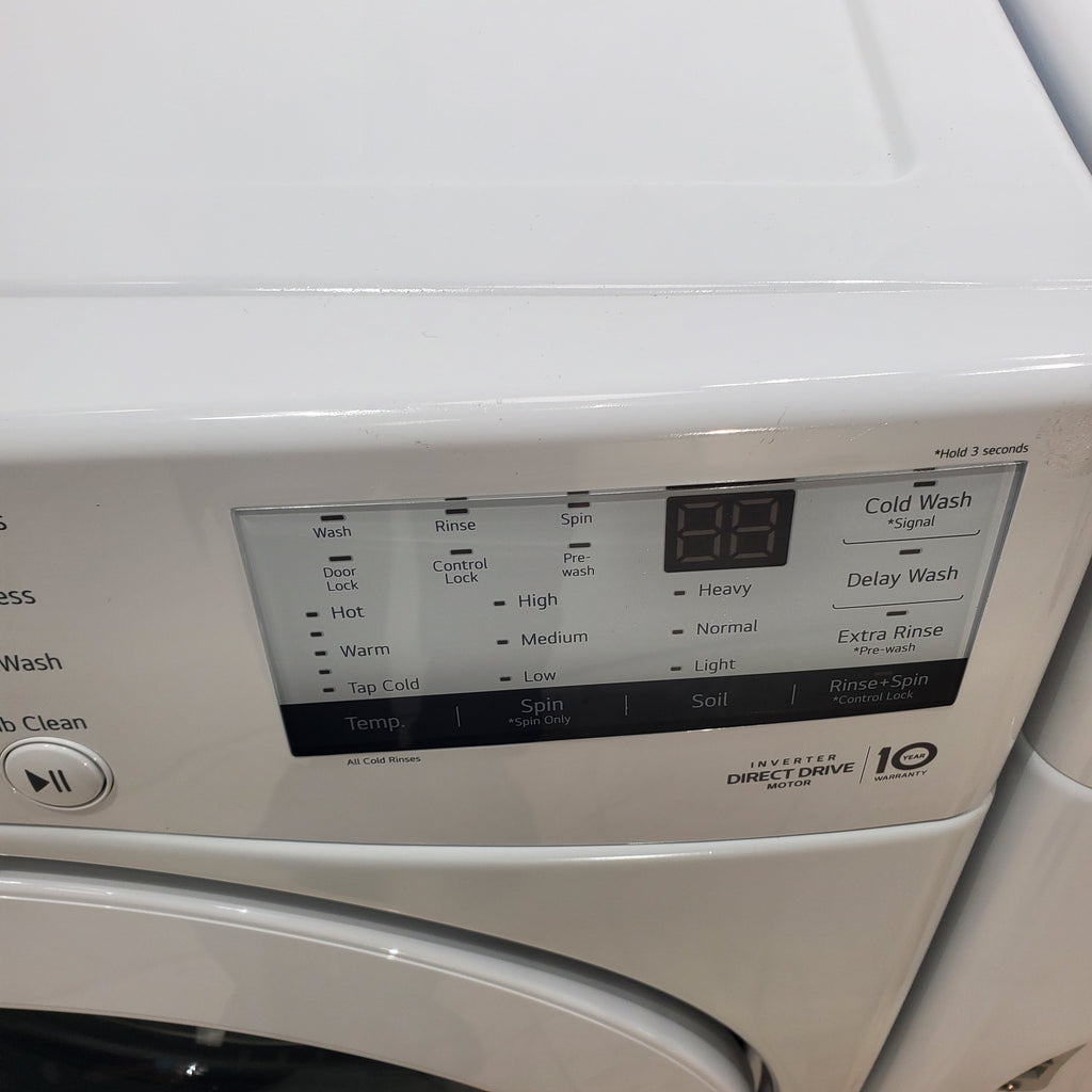 Pictures of LG 4.5 cu. ft. Ultra Large Capacity ENERGY STAR Front Load Washer in White with 6Motion™ Technology - Open Box - Neu Appliance Outlet - Discount Appliance Outlet in Austin, Tx