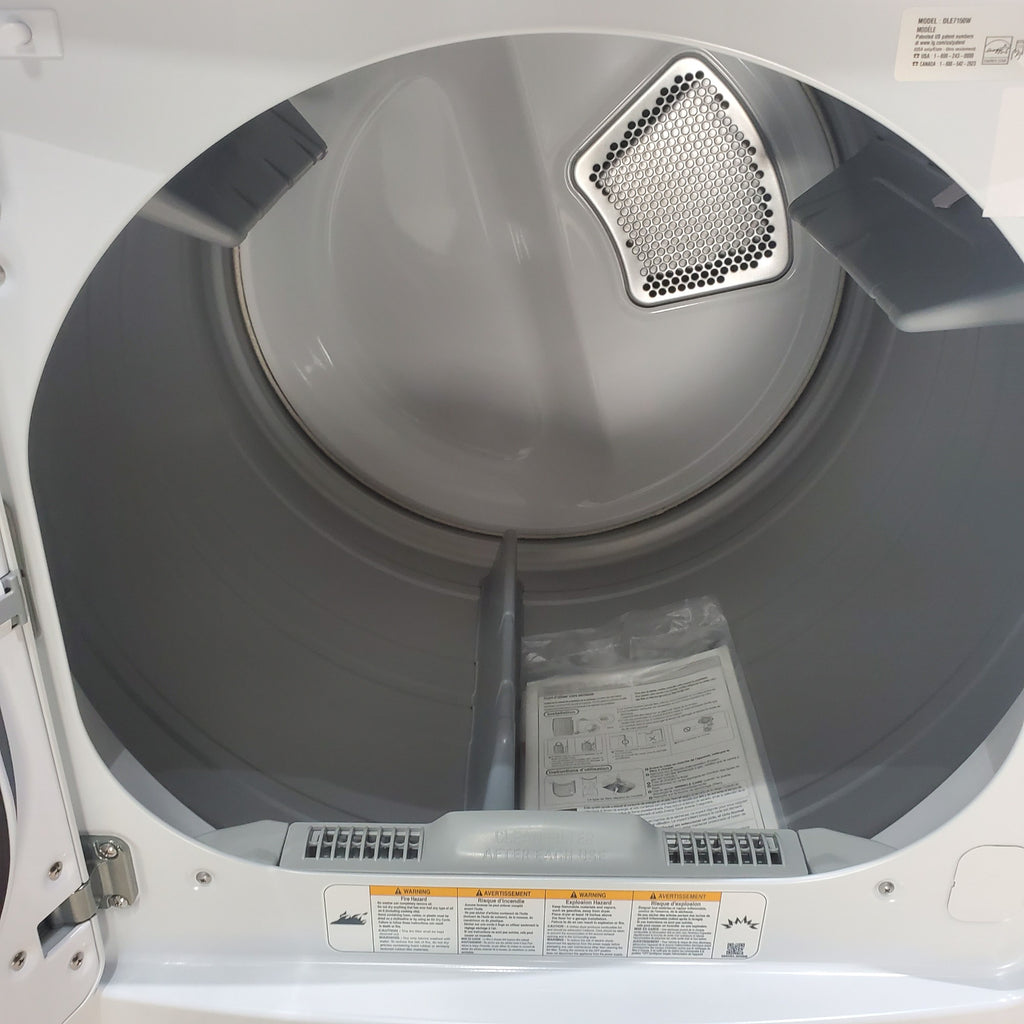 Pictures of LG 4.5 cu. ft. Ultra Large Capacity Top Load Washer with TurboDrum™ Technology and 7.3 cu. ft. Ultra Large Capacity Electric Dryer with Sensor Dry Technology - Open Box - Neu Appliance Outlet - Discount Appliance Outlet in Austin, Tx