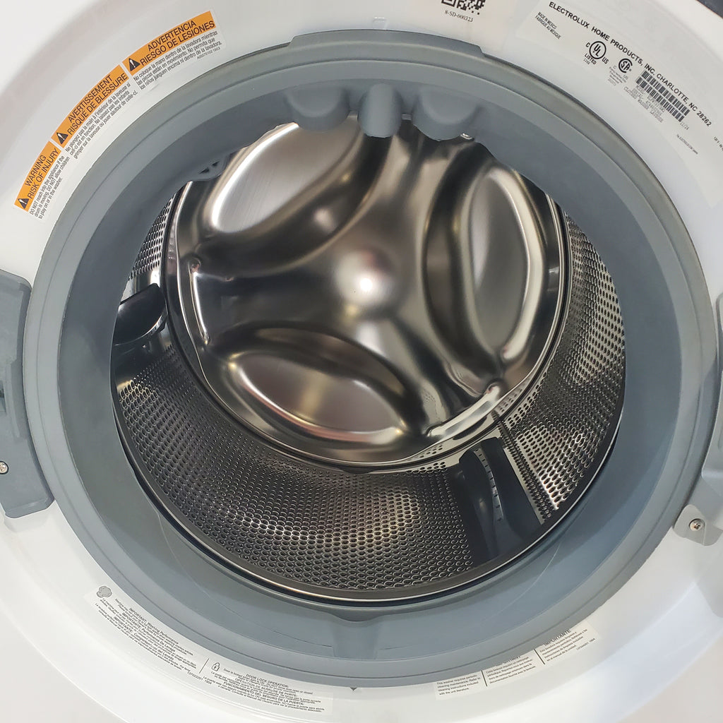 Pictures of Electrolux 300 Series 4.4 Cu. Ft. Front Load Washer with LuxCare® Wash System - Scratch & Dent - Minor - Neu Appliance Outlet - Discount Appliance Outlet in Austin, Tx