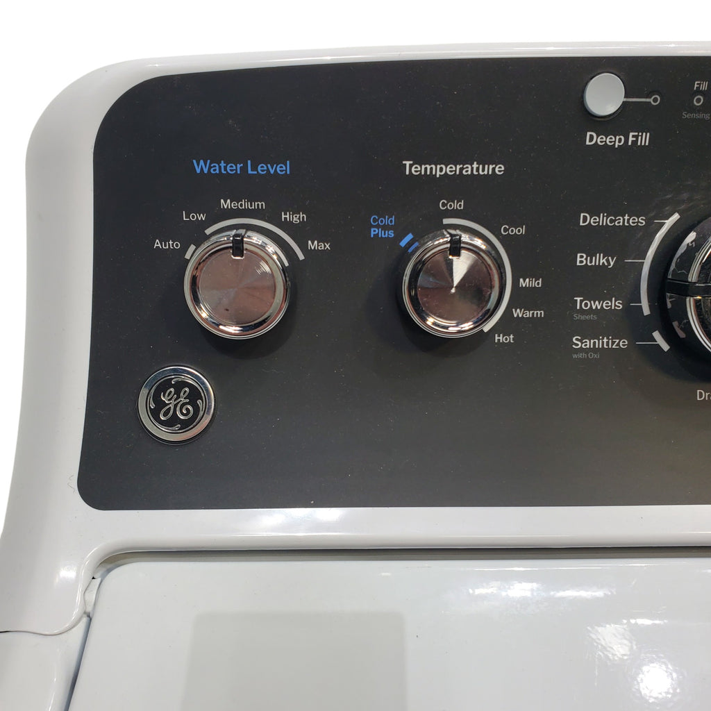 Pictures of GE 4.5 cu. ft. Capacity Washer with Stainless Steel Basket, Cold Plus and Wash Boost and GE 7.2 cu. ft. Capacity Electric Dryer with Up To 120 ft. Venting and Extended Tumble - Scratch & Dent - Minor - Neu Appliance Outlet - Discount Appliance Outlet in Austin, Tx