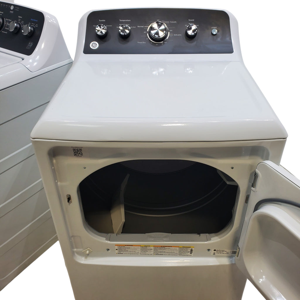 Pictures of GE 4.5 cu. ft. Capacity Washer with Stainless Steel Basket, Cold Plus and Wash Boost and GE 7.2 cu. ft. Capacity Electric Dryer with Up To 120 ft. Venting and Extended Tumble - Scratch & Dent - Minor - Neu Appliance Outlet - Discount Appliance Outlet in Austin, Tx