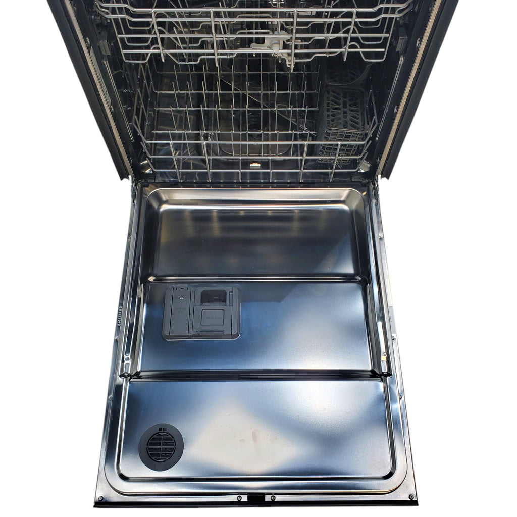 Pictures of 24 in. Fingerprint Resistant Stainless Steel ENERGY STAR Whirlpool Built In Dishwasher with 3rd Rack WDT750SAKZ - Open Box - Neu Appliance Outlet - Discount Appliance Outlet in Austin, Tx