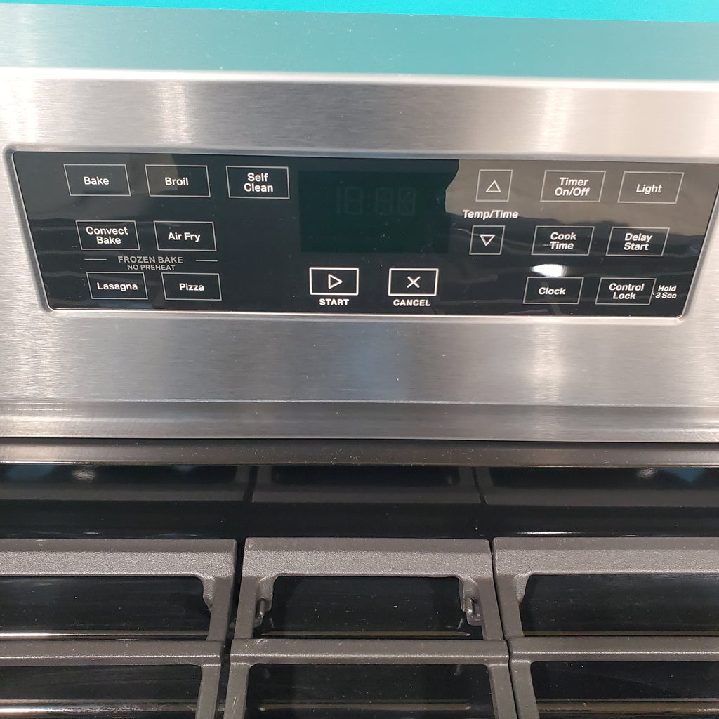 Pictures of Whirlpool Fingerprint Resistant Stainless Steel 5.0 cu ft 5 in 1 Air Fry Gas Range with Frozen Bake Technology and Fan Convection Cooking - Open Box - Neu Appliance Outlet - Discount Appliance Outlet in Austin, Tx