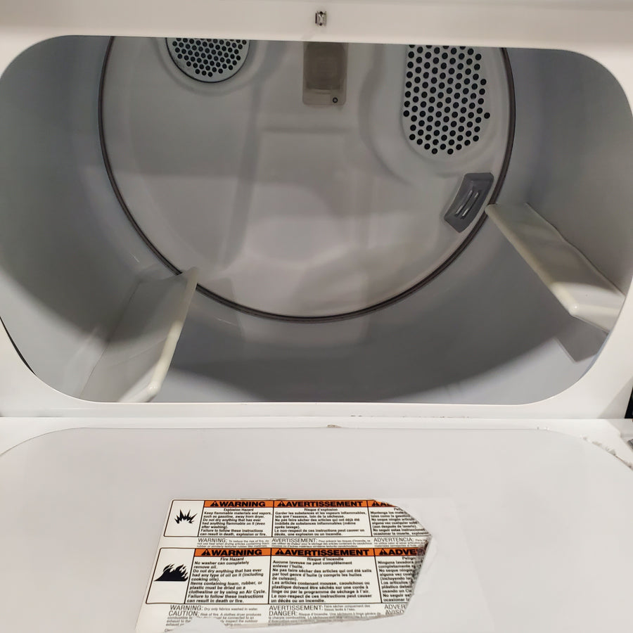 Kenmore Top Load 4.2 cu ft Capacity Washing Machine with Triple Action Agitator with Deep Fill Option and ENERGY STAR Kenmore 7.4 cu. ft. Electric Dryer with Auto-Dry - Certified Refurbished