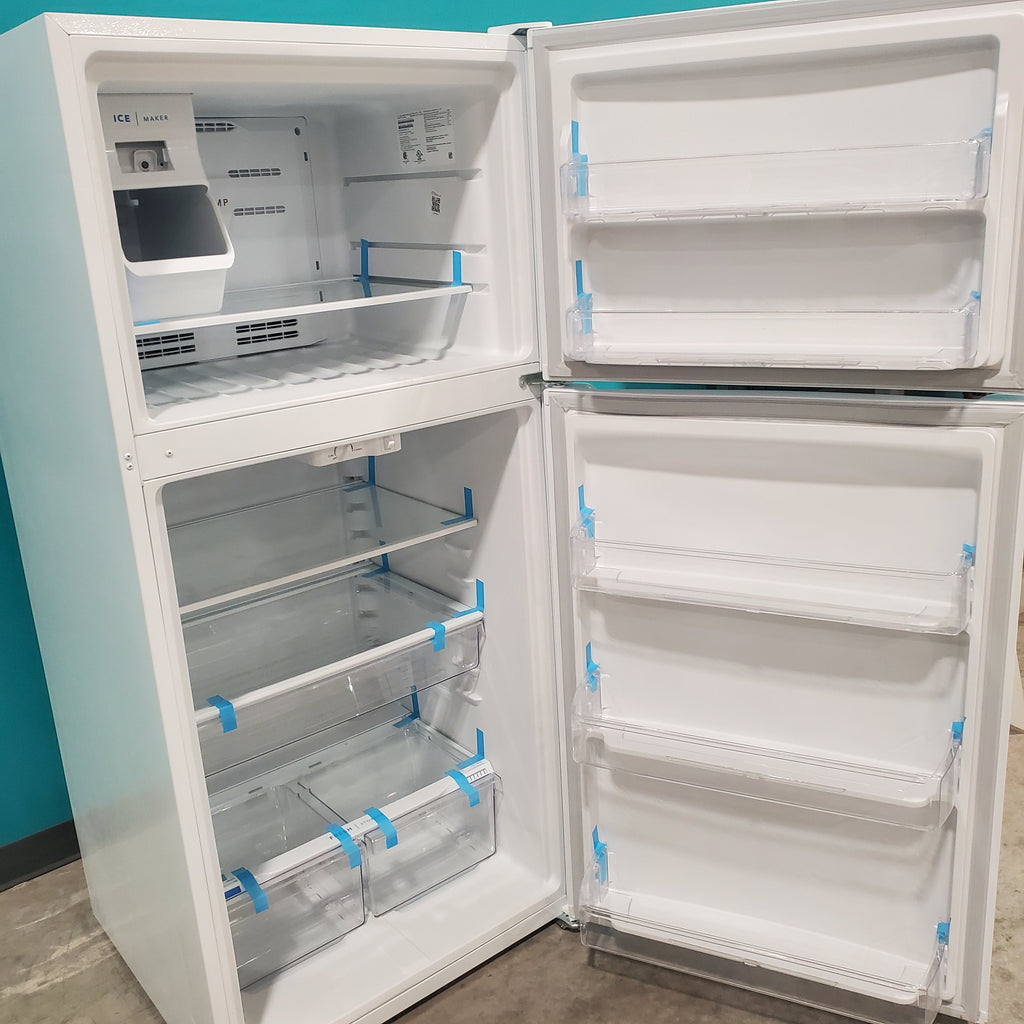Pictures of Frigidaire White 20 Cu. Ft. Garage Ready Top Freezer Refrigerator With Ice Maker Installed FFTR2045VW - Scratch & Dent - Minor - Neu Appliance Outlet - Discount Appliance Outlet in Austin, Tx