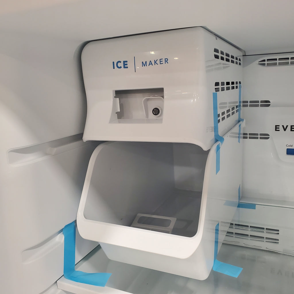 Pictures of Frigidaire White 20 Cu. Ft. Garage Ready Top Freezer Refrigerator With Ice Maker Installed FFTR2045VW - Scratch & Dent - Minor - Neu Appliance Outlet - Discount Appliance Outlet in Austin, Tx