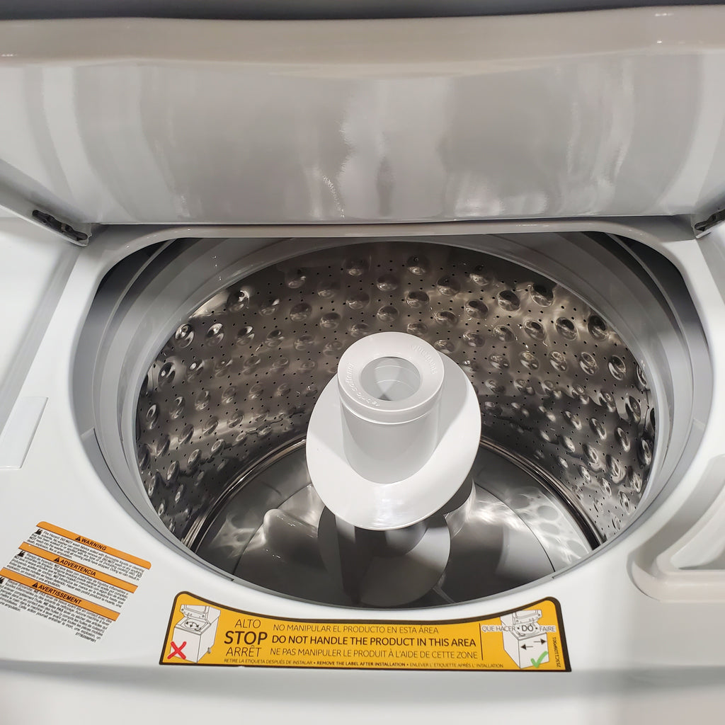 Pictures of GE 3.8 cu. ft. Laundry Center Washer and 5.9 cu. ft. Electric Dryer with Electro-Mechanical Rotary Dial Controls GUD27ESSMWW - Open Box - Neu Appliance Outlet - Discount Appliance Outlet in Austin, Tx