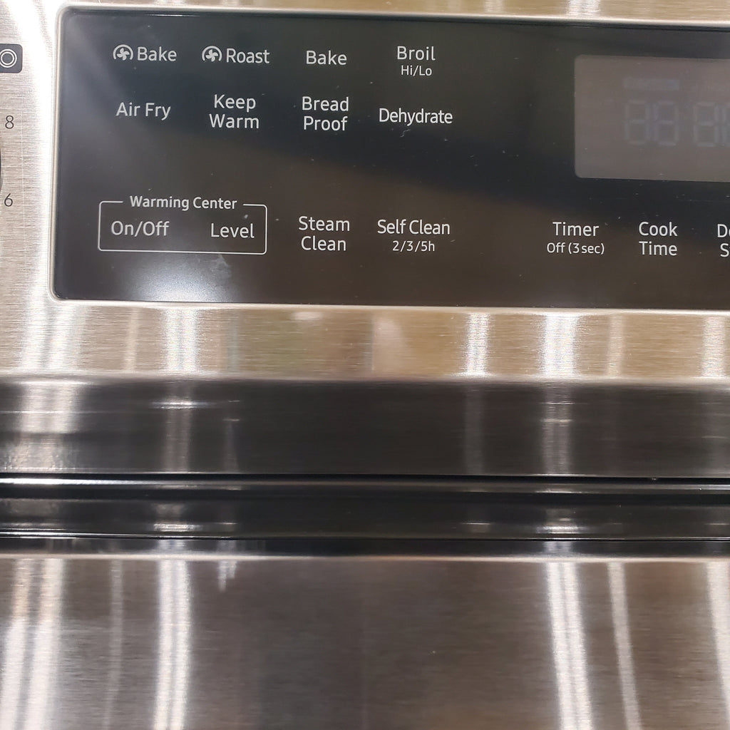 Pictures of Samsung 6.3 cu. ft. Smart Freestanding Electric Range with No-Preheat Air Fry & Convection in Stainless Steel - Open Box - Neu Appliance Outlet - Discount Appliance Outlet in Austin, Tx