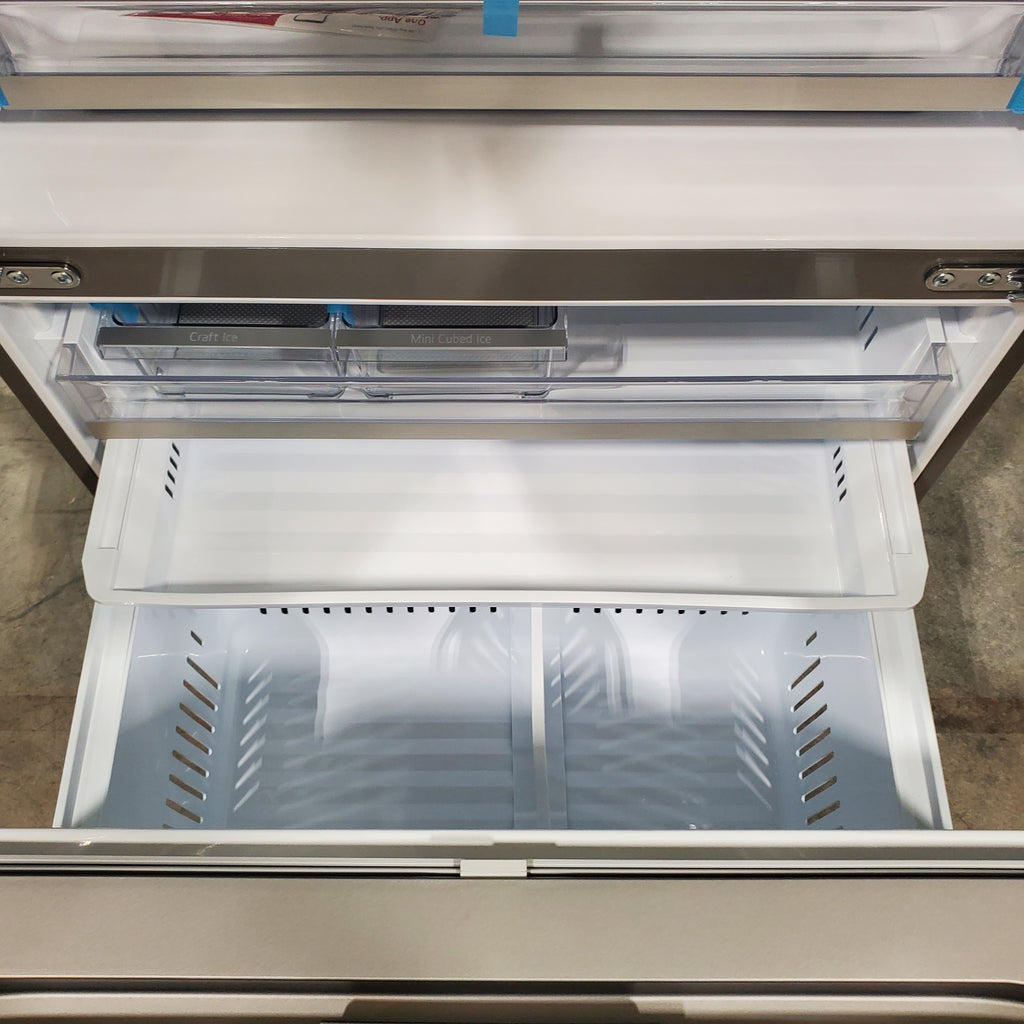 Pictures of LG Stainless Steel ENERGY STAR 26 cu. ft. Smart Mirror InstaView® Counter-Depth MAX™ French Door Refrigerator with Four Types of Ice LRYKC2606S - Scratch & Dent - Minor - Neu Appliance Outlet - Discount Appliance Outlet in Austin, Tx