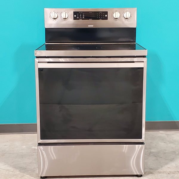 Hisense Stainless Steel  30-in Glass Top 5 burners 5.8-cu ft Air Fry Convection Oven Freestanding Electric Range HBE3501CPS - Open Box