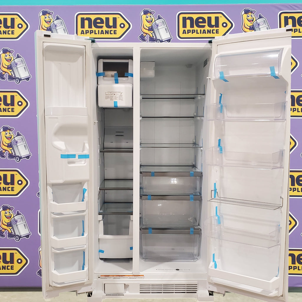 33 in. Wide White Whirlpool 21.4 cu. ft. Side by Side Refrigerator with In Door Ice and Water Dispenser WRS321SDHW - Scratch & Dent - Minor