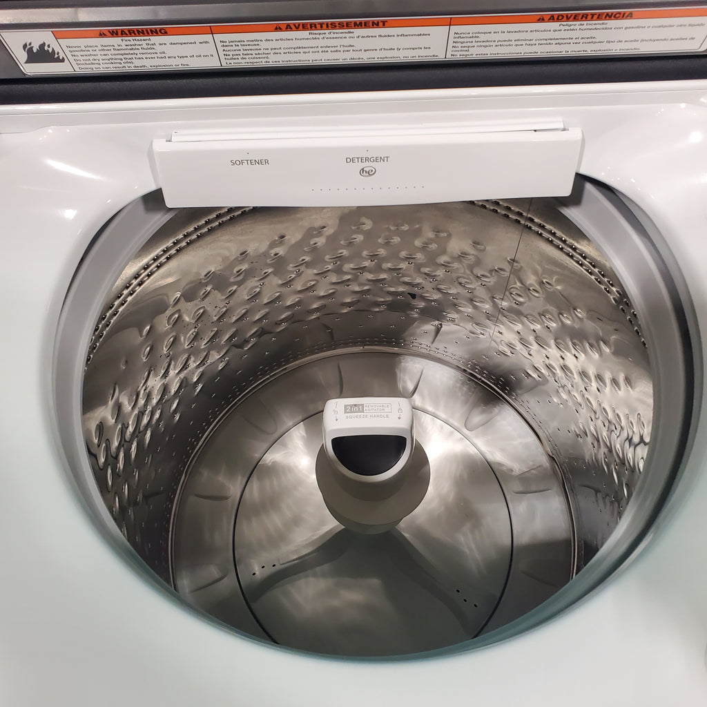 Pictures of Whirlpool 4.7–4.8 Cu. Ft. Top Load Washer with 2 in 1 Removable Agitator and Built-In Water Faucet and 7.0 Cu. Ft. Top Load Electric Moisture Sensing Dryer with Wrinkle Shield™ Option - Open Box - Neu Appliance Outlet - Discount Appliance Outlet in Austin, Tx
