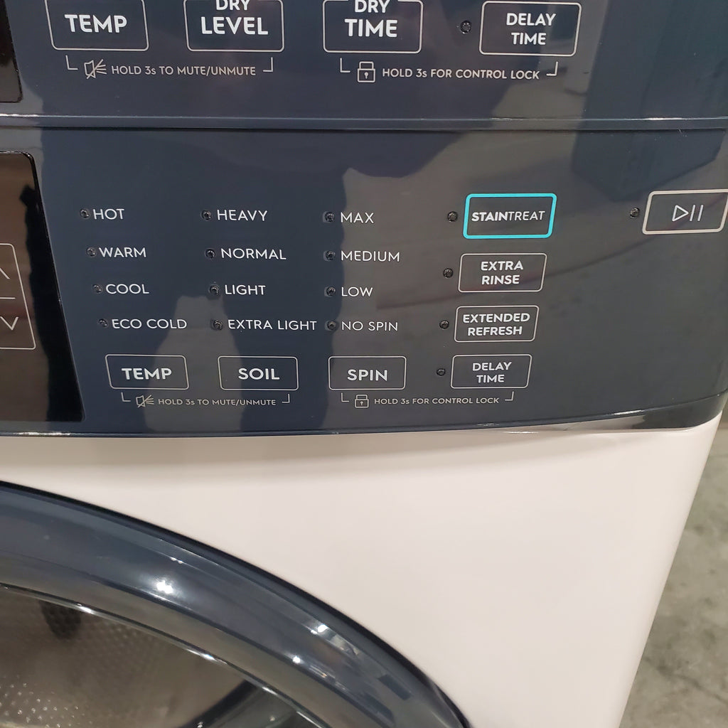 Pictures of Electrolux 300 Series Laundry Tower Single Unit Washer & Electric Dryer with LuxCare® Wash System ELTE7300AW - Scratch & Dent - Minor - Neu Appliance Outlet - Discount Appliance Outlet in Austin, Tx