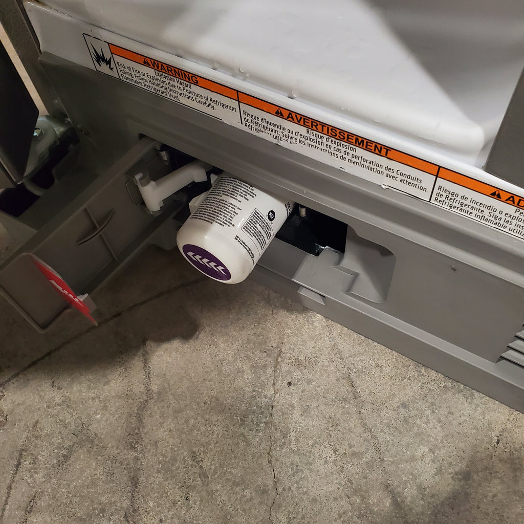 Pictures of Whirlpool Monochromatic Stainless Steel 33-inch Wide Side-by-Side 21 cu. ft. Refrigerator WRS331SDHM - Scratch & Dent - Moderate - Neu Appliance Outlet - Discount Appliance Outlet in Austin, Tx