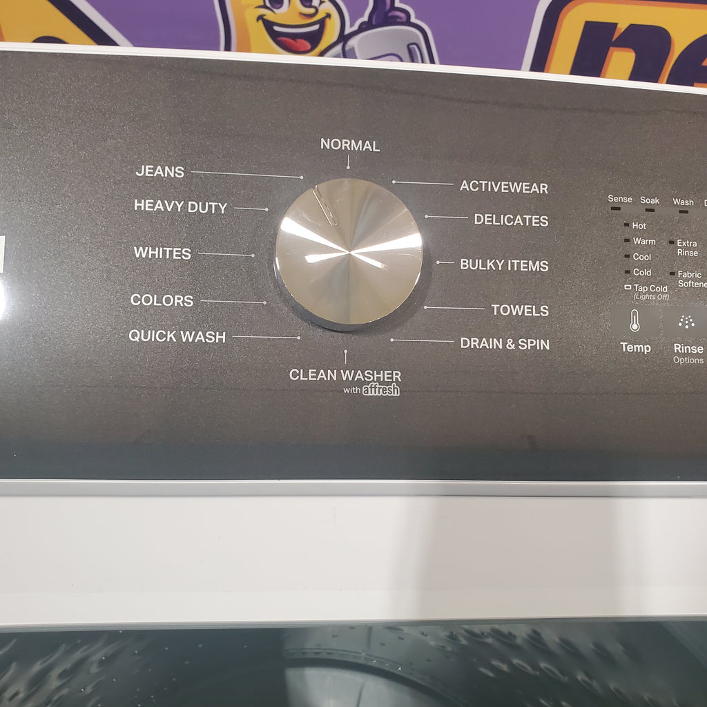 Pictures of Whirlpool 4.7–4.8 Cu. Ft. Top Load Washer with 2 in 1 Removable Agitator and Built-In Water Faucet and 7.0 Cu. Ft. Top Load Electric Moisture Sensing Dryer with Wrinkle Shield™ Option - Neu Appliance Outlet - Discount Appliance Outlet in Austin, Tx
