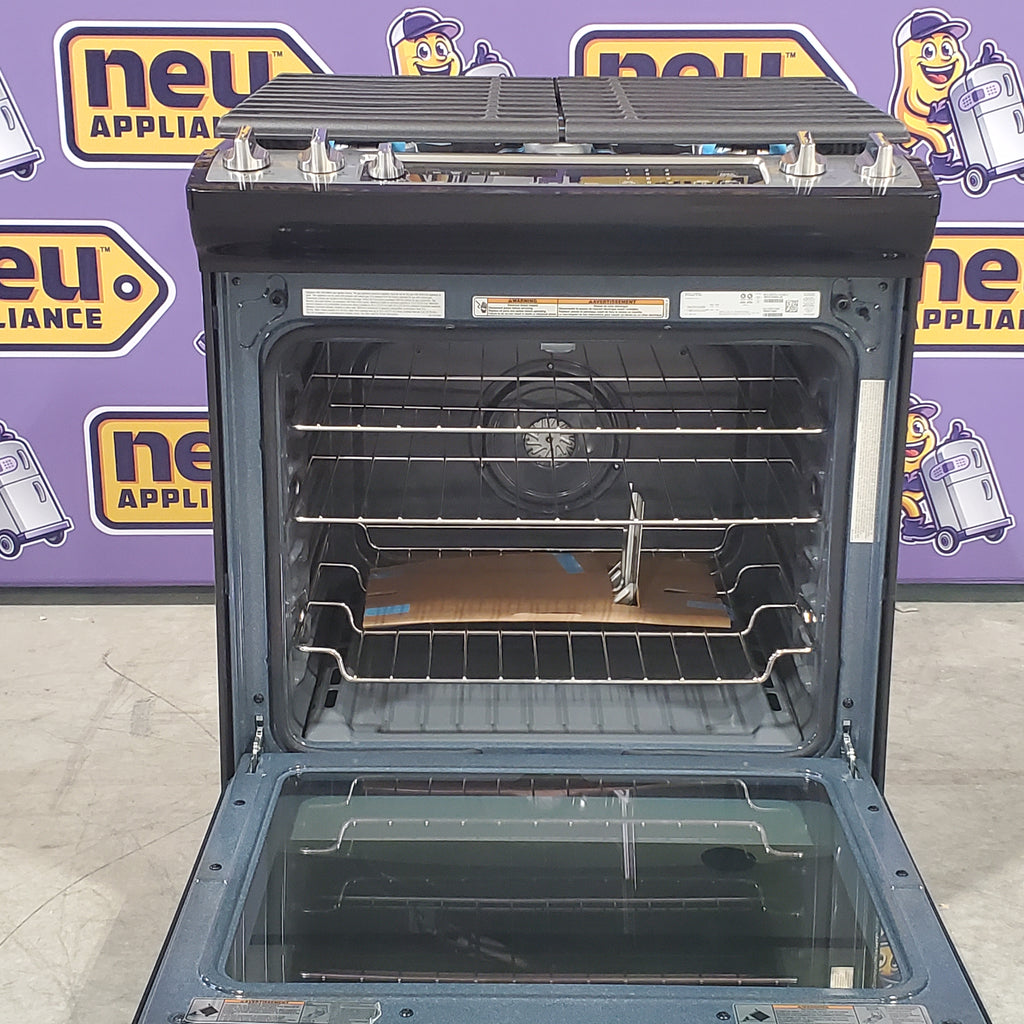 Pictures of Fingerprint Resistant Stainless Steel Whirlpool 5.8 cu. ft. 5 Burner Gas Slide In Range with Air Fry WEG745H0LZ - Scratch & Dent - Minor - Neu Appliance Outlet - Discount Appliance Outlet in Austin, Tx