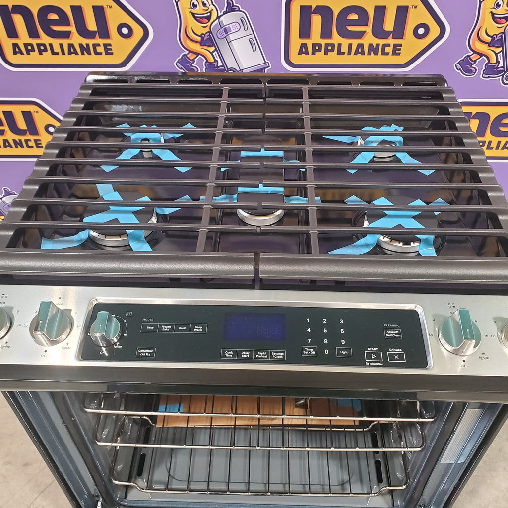 Pictures of Fingerprint Resistant Stainless Steel Whirlpool 5.8 cu. ft. 5 Burner Gas Slide In Range with Air Fry WEG745H0LZ - Scratch & Dent - Minor - Neu Appliance Outlet - Discount Appliance Outlet in Austin, Tx