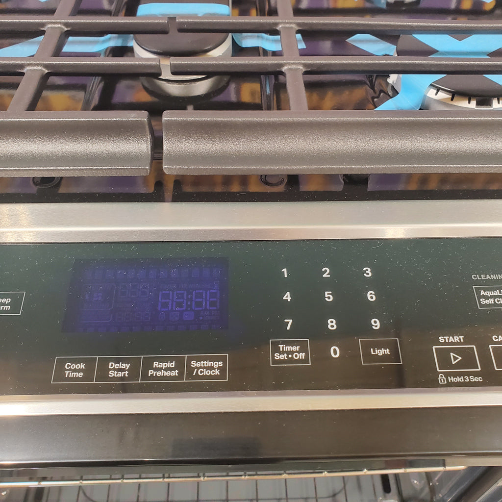 Pictures of Fingerprint Resistant Stainless Steel Whirlpool 5.8 cu. ft. 5 Burner Gas Slide In Range with Air Fry WEG745H0LZ - Scratch & Dent - Minor - Neu Appliance Outlet - Discount Appliance Outlet in Austin, Tx