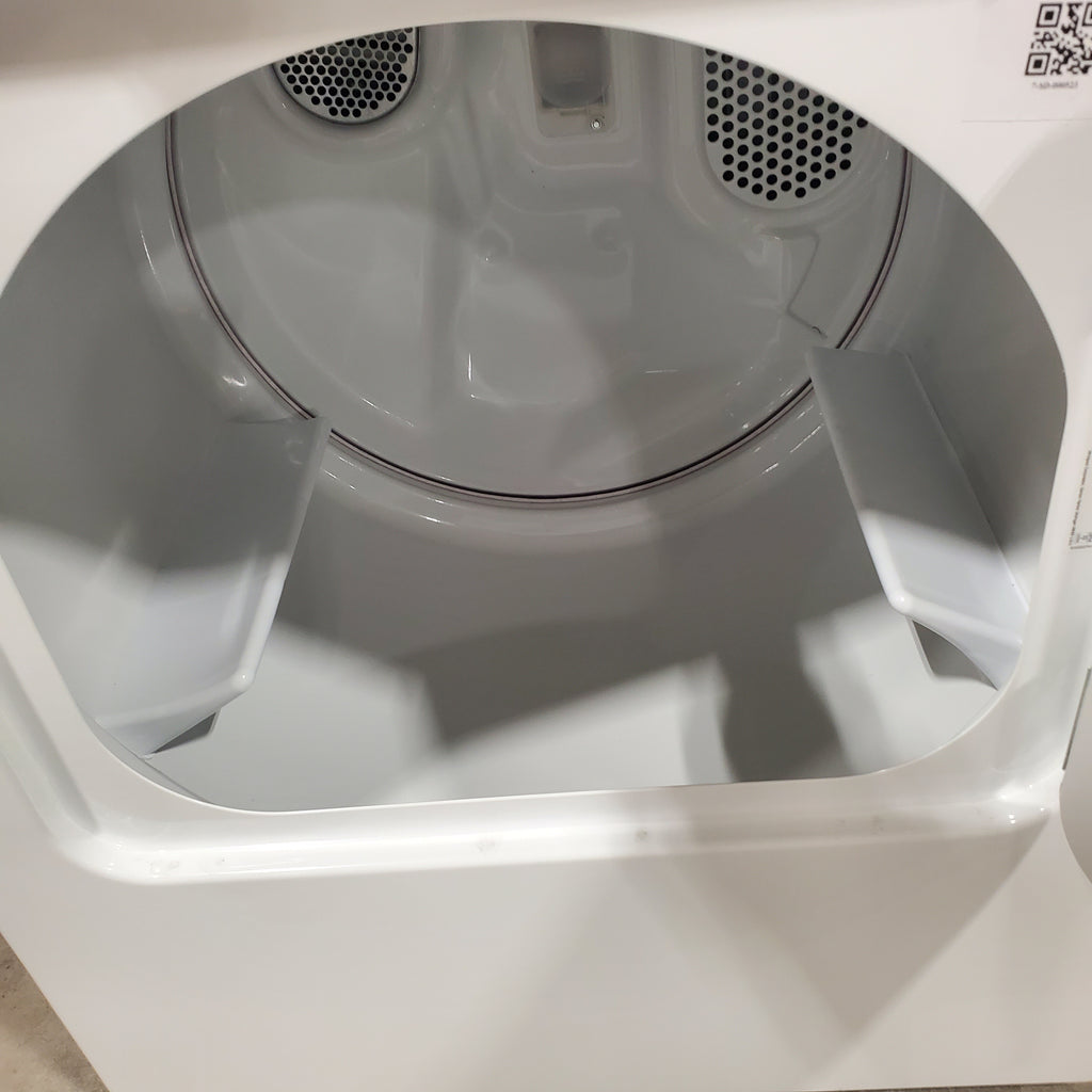 Pictures of Maytag Top Load 4.7 cu. ft. Agitator Washer with Extra Power and Deep Fill Option MVW5435PW and Electric Wrinkle Prevent 7.0 cu. ft Dryer with End of Cycle Signal MED4500MW - Open Box - Neu Appliance Outlet - Discount Appliance Outlet in Austin, Tx