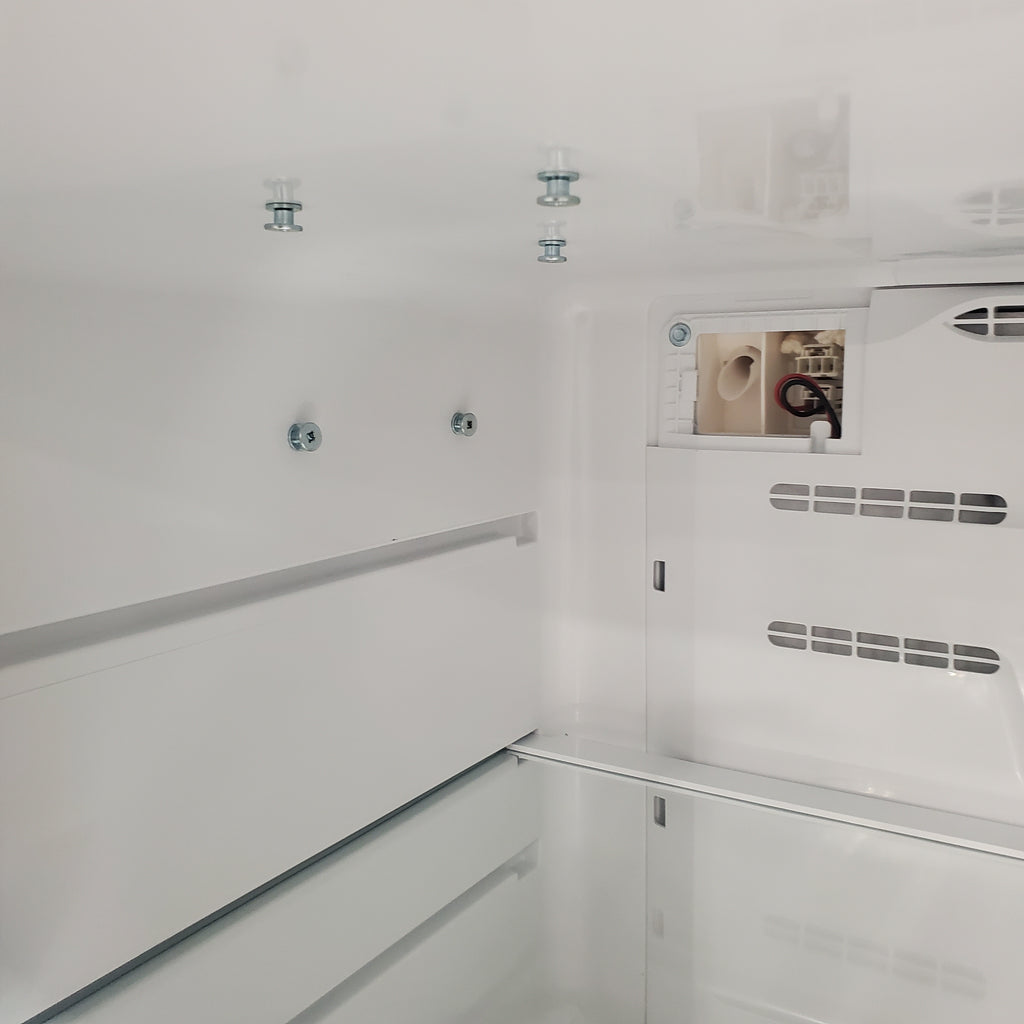 Pictures of Frigidaire 20 Cu. Ft. Top Freezer Refrigerator with EvenTemp Cooling System LFTR2045VF - Scratch and Dent (Minor) - Neu Appliance Outlet - Discount Appliance Outlet in Austin, Tx