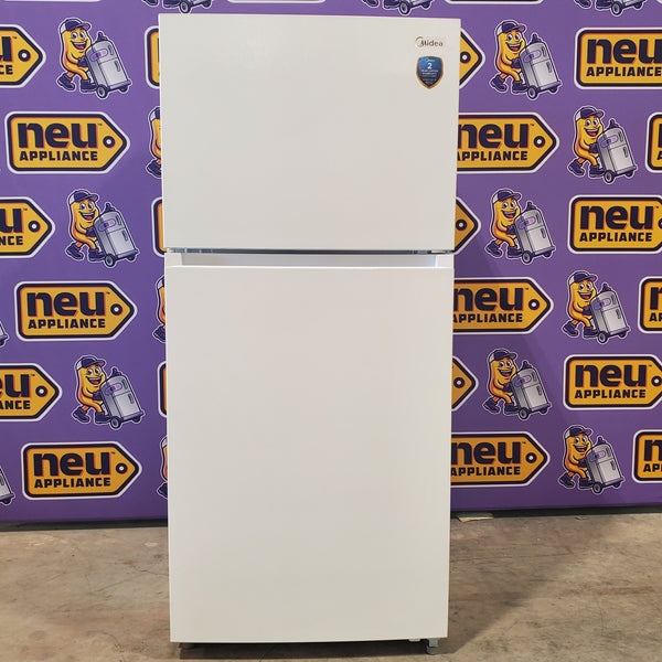 Midea Garage Ready Top Freezer 18.1 Cu. Ft. Refrigerator with Gallon sized Door Bins and Ice Maker Ready MRT18D3BWW - Scratch and Dent (Minor)